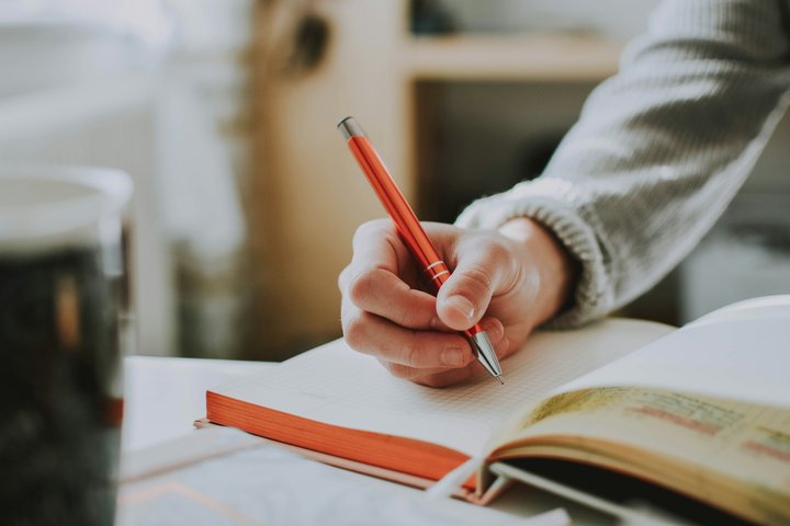 Strategisches Journaling: Mit Klarheit und Struktur zu besseren Entscheidungen