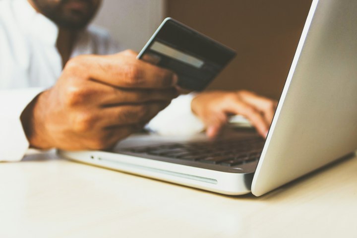 Verbrauchererfahrungen neu definieren – Trends im E-Commerce